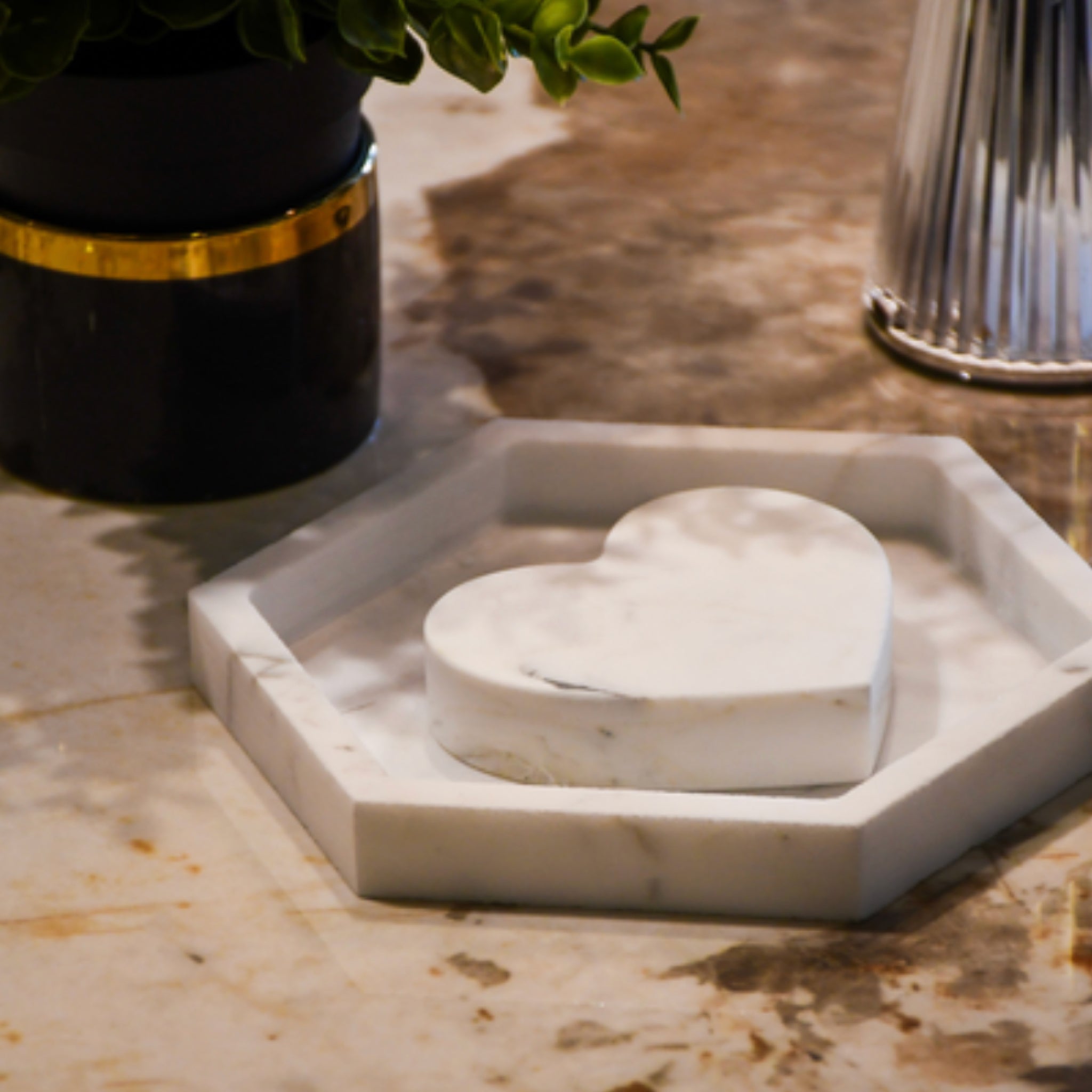 AMIRA – Cuore Decorativo