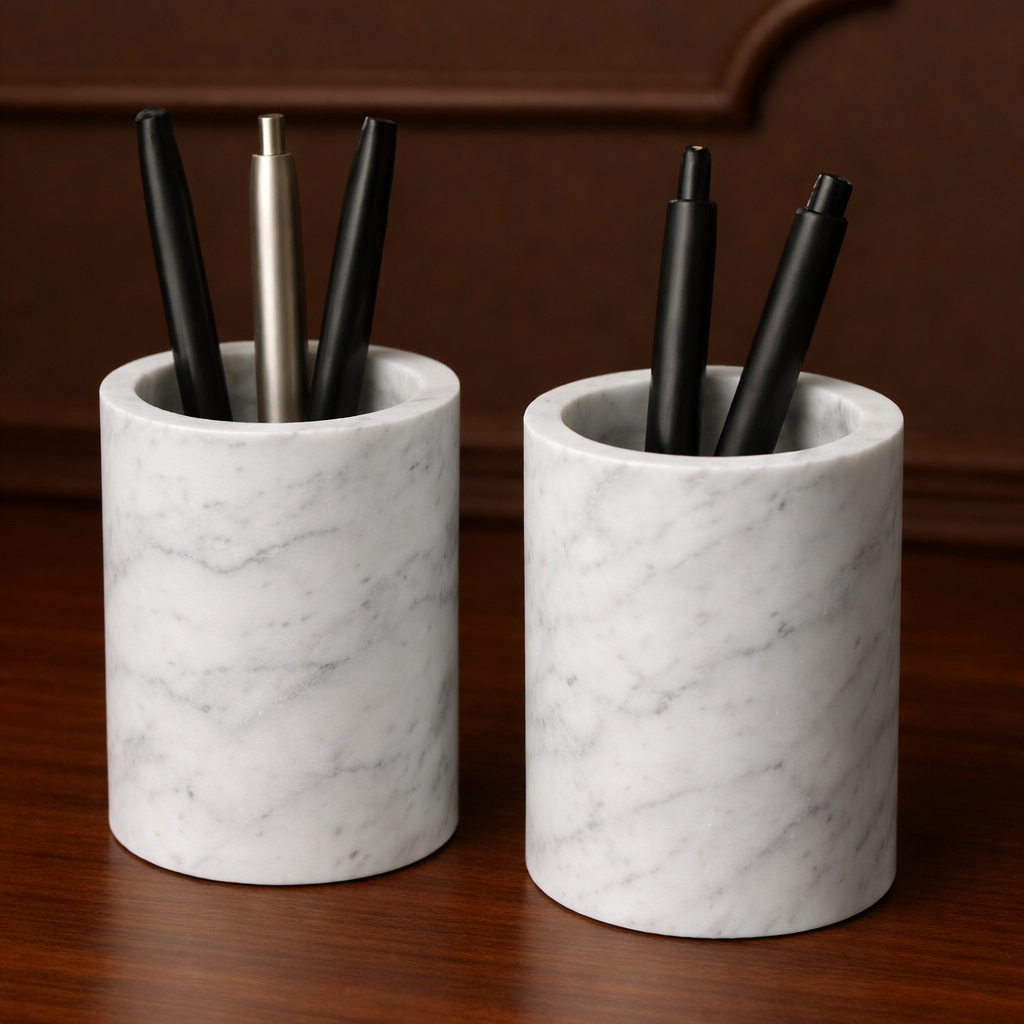 VELORIA – Pen Holder
